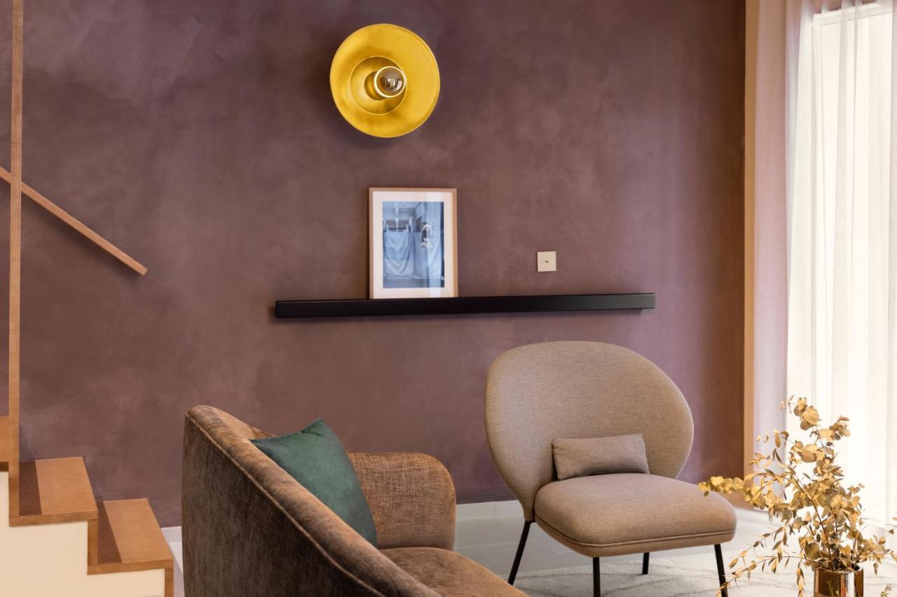 Maison Albar Hotels L'Imperator Ним Экстерьер фото A wall light